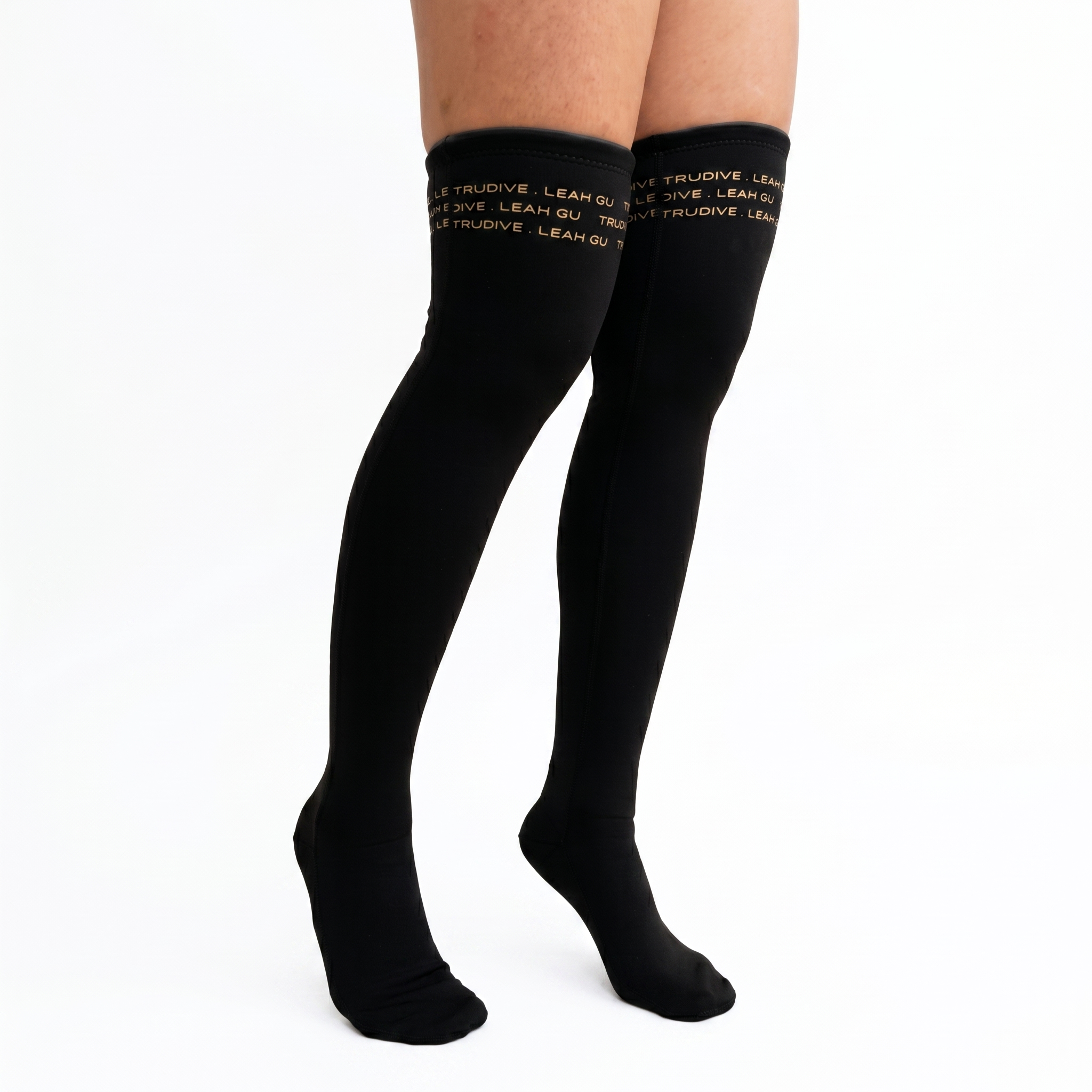  Trudive-Script Stockings