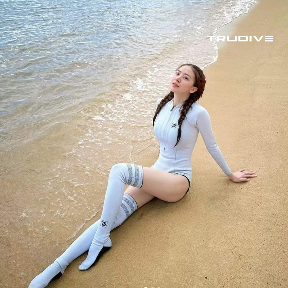  Trudive-Nylon Stockings